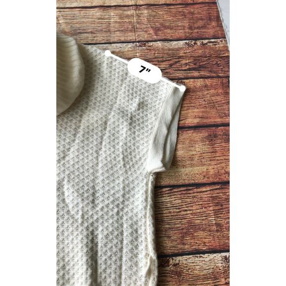United States Sweaters Cream Knit Mock Neck Short Sleeve Women's Size Large - Picture 8 of 8